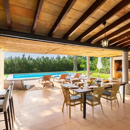 فيلة Maque بورت دي بوينسا